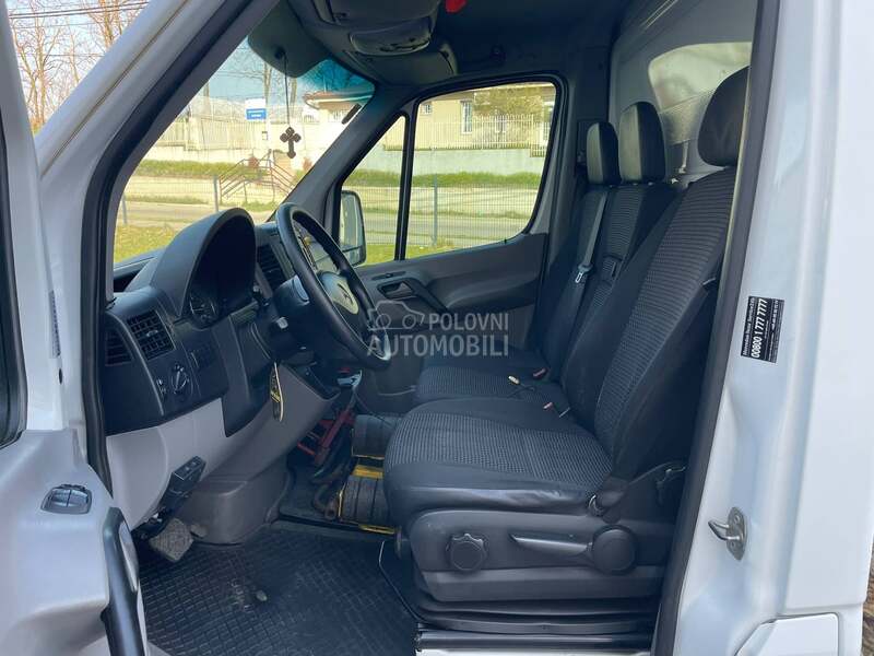 Mercedes Benz sprinter