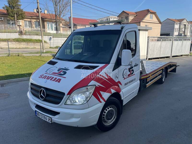 Mercedes Benz sprinter