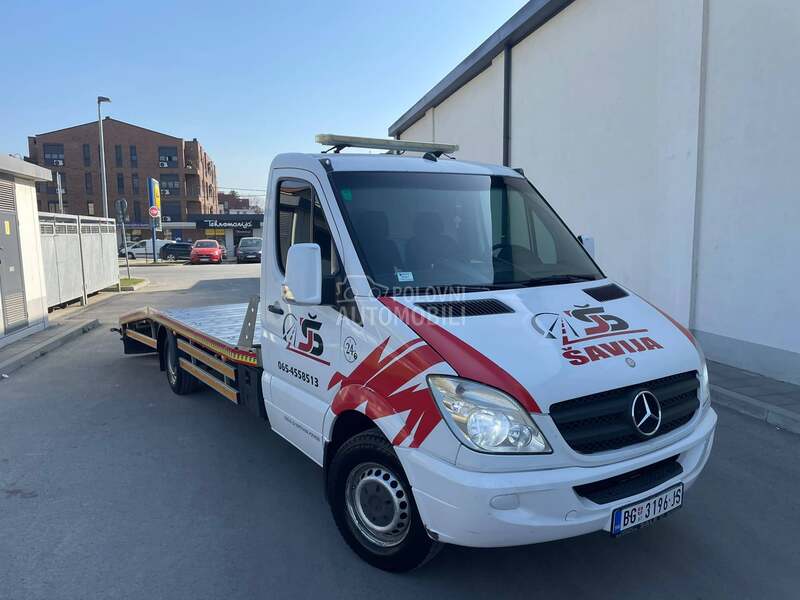 Mercedes Benz sprinter