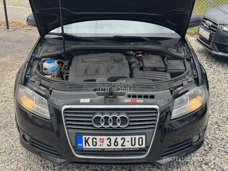 Audi A3 ODLIČAN,SERVISI