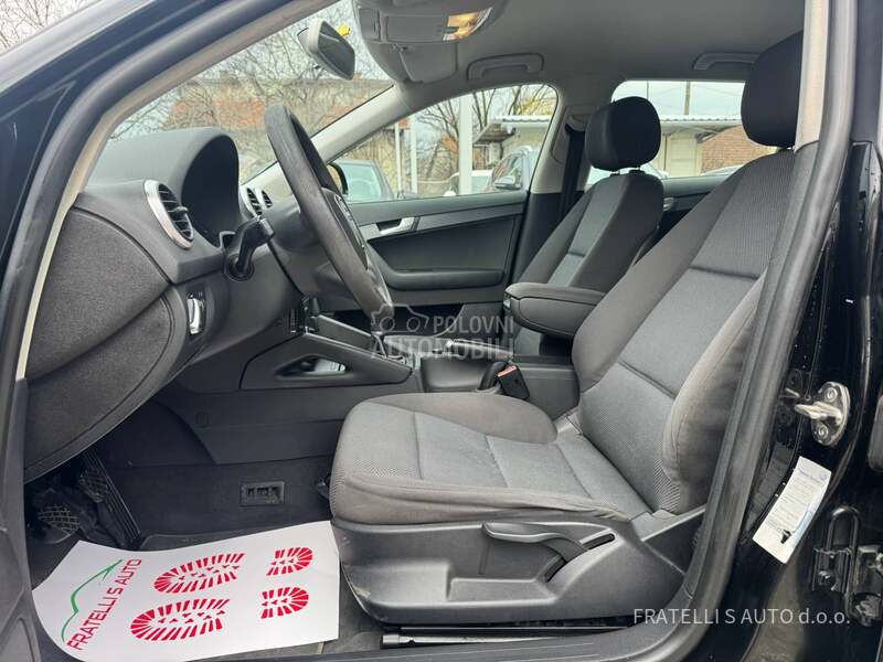 Audi A3 ODLIČAN,SERVISI
