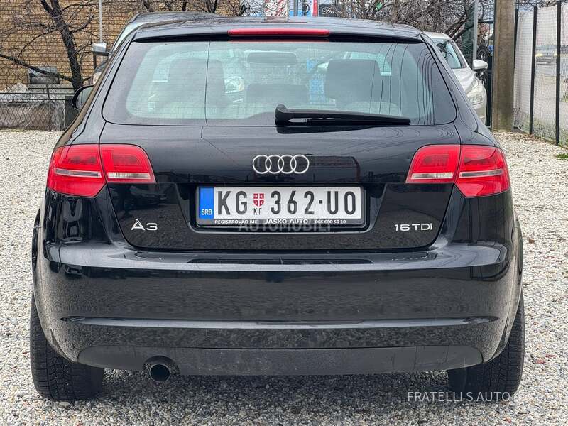 Audi A3 ODLIČAN,SERVISI