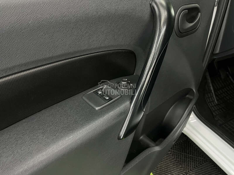 Renault Kangoo MAXI N1