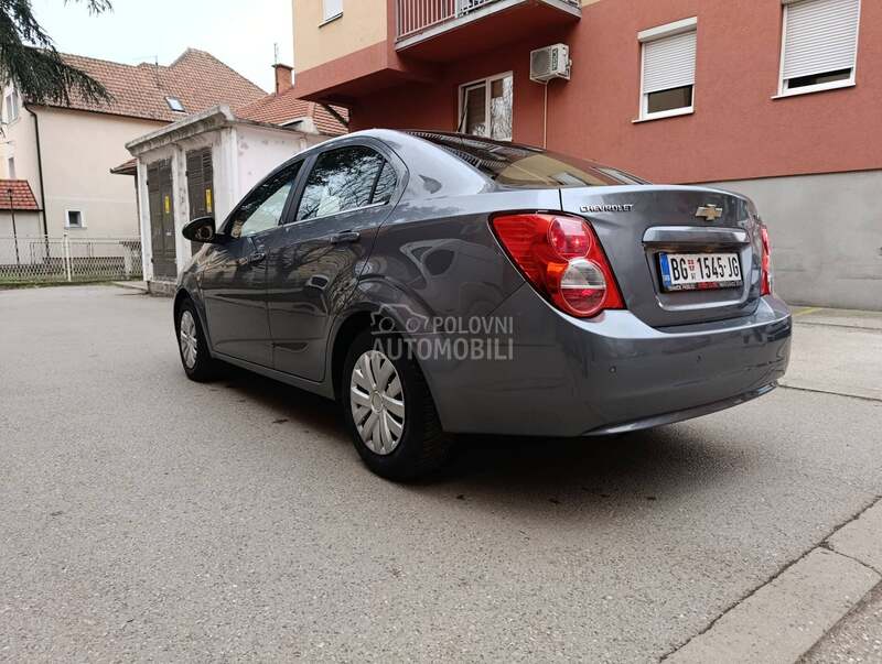 Chevrolet Aveo 
