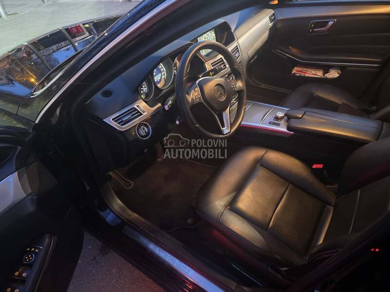 Mercedes Benz E 250 