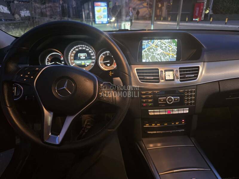 Mercedes Benz E 250 