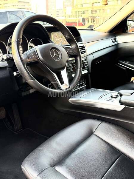Mercedes Benz E 250 