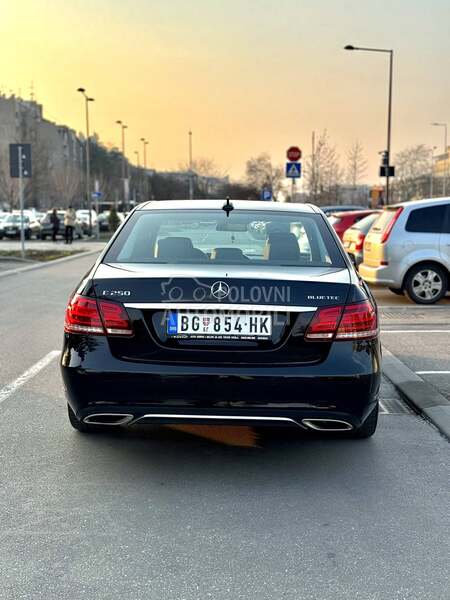 Mercedes Benz E 250 