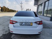 Škoda Superb 2.0tdi perla bela