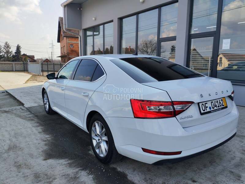 Škoda Superb 2.0tdi virtual Nov