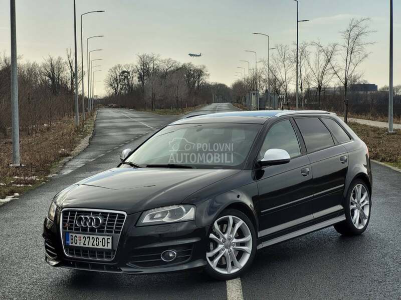 Audi S3 