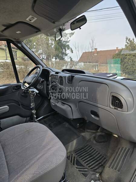 Ford Transit t90
