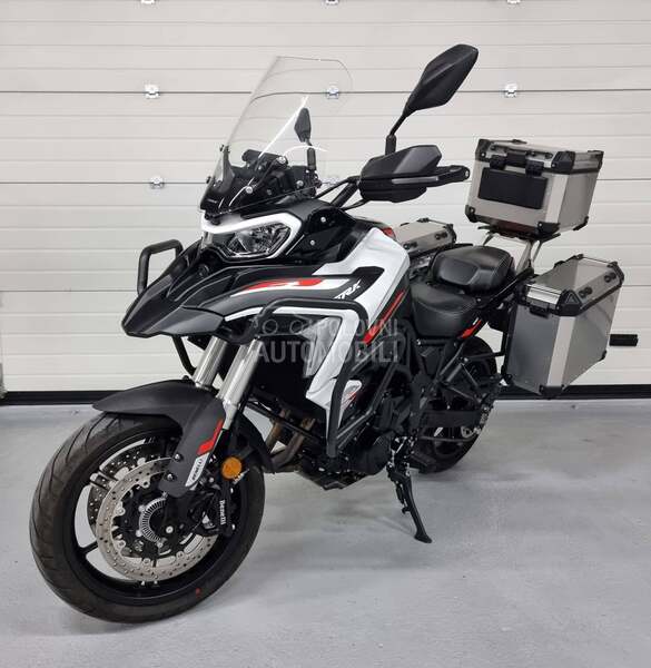 Benelli TRK 702