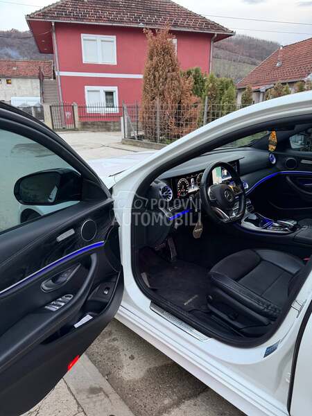 Mercedes Benz E 220 e220 4matic