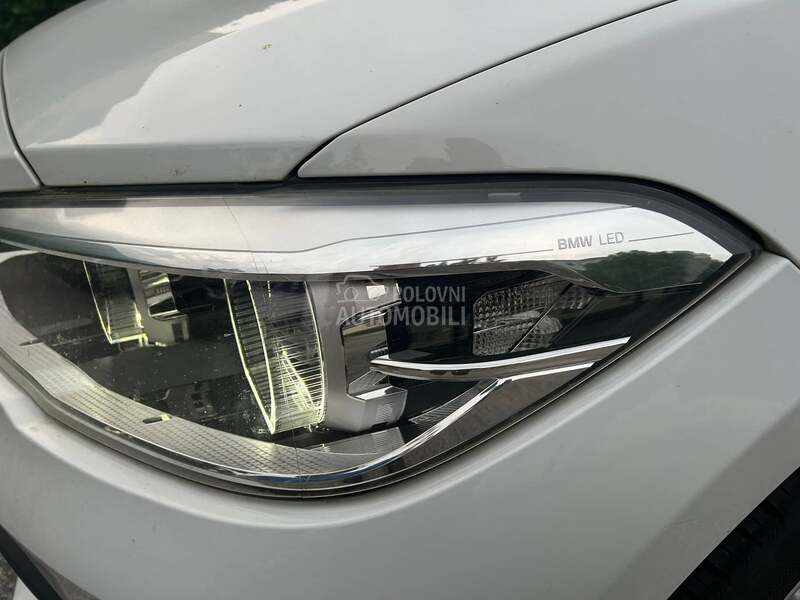 BMW 118 d/4x4/LED/CH/