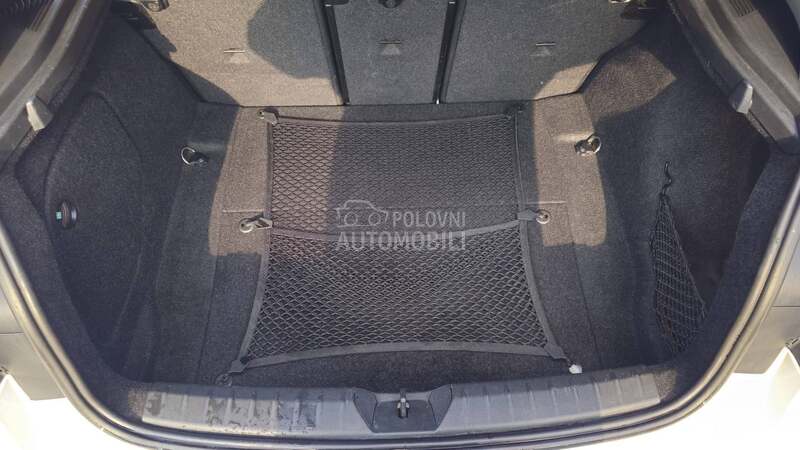 BMW 118 d/4x4/LED/CH/