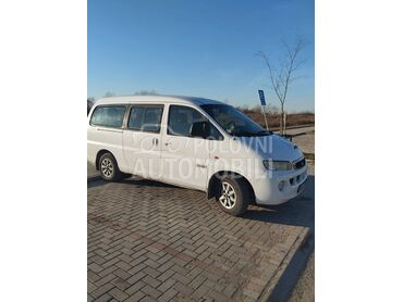 Hyundai H-1 2.5crdi