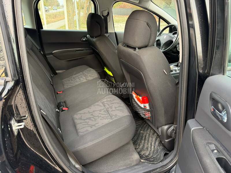 Peugeot 3008 . 1.6 HDi