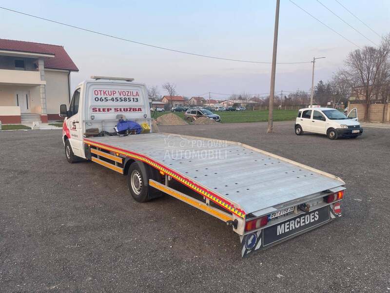 Mercedes Benz sprinter