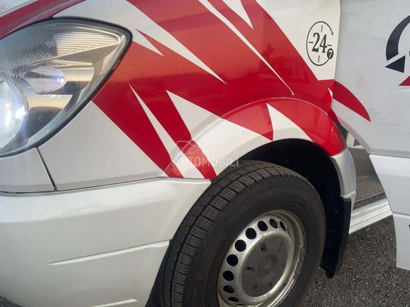 Mercedes Benz sprinter