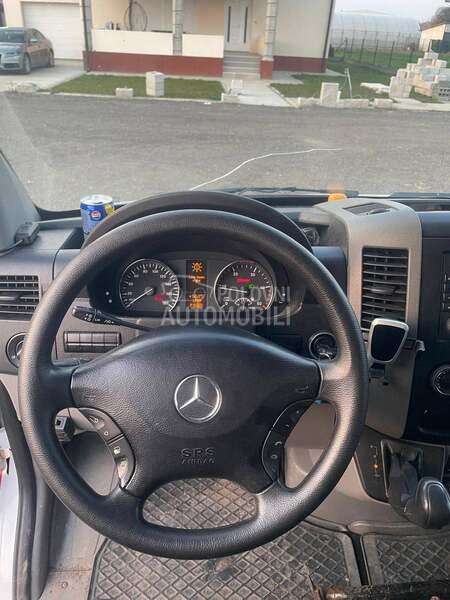 Mercedes Benz sprinter