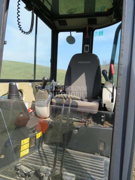 Hitachi ZX38