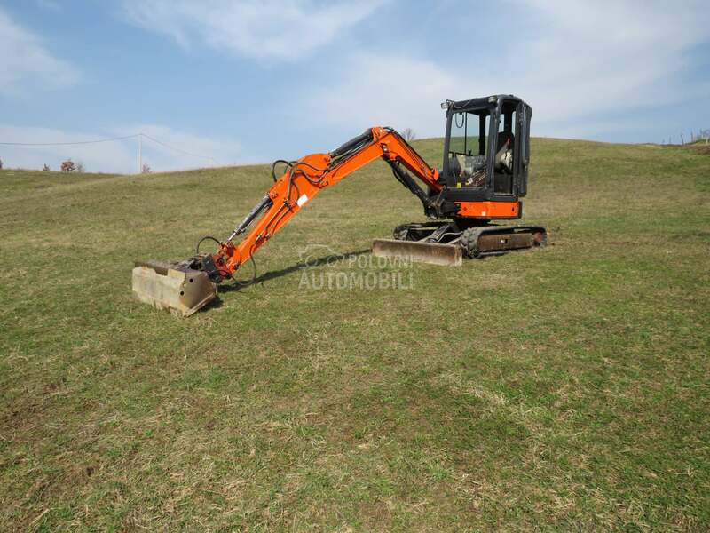 Hitachi ZX38