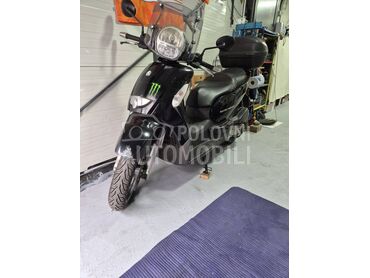 Aprilia Scarabeo  250