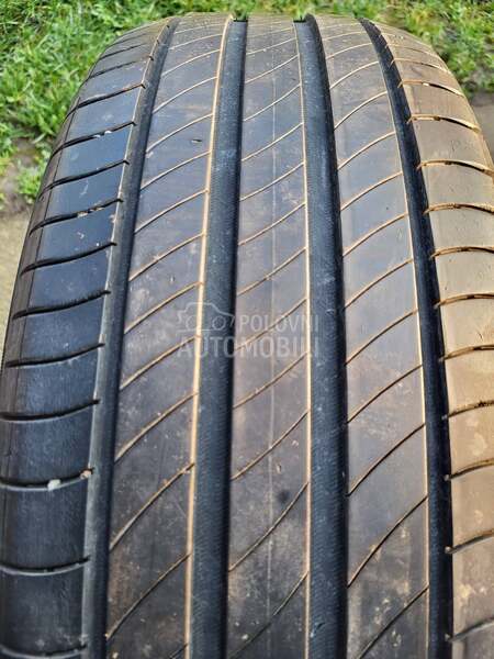 Michelin 215/60 R17 Letnja