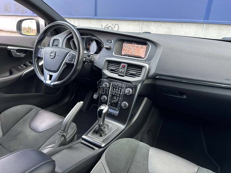 Volvo V40 D3/Rdesing/110h.k.m