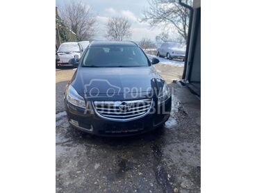 Opel Insignia 2009. god. -  kompletan auto u delovima