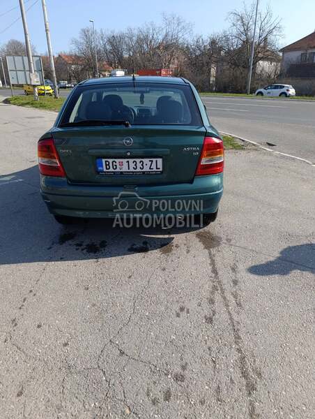 Opel Astra G 1.6