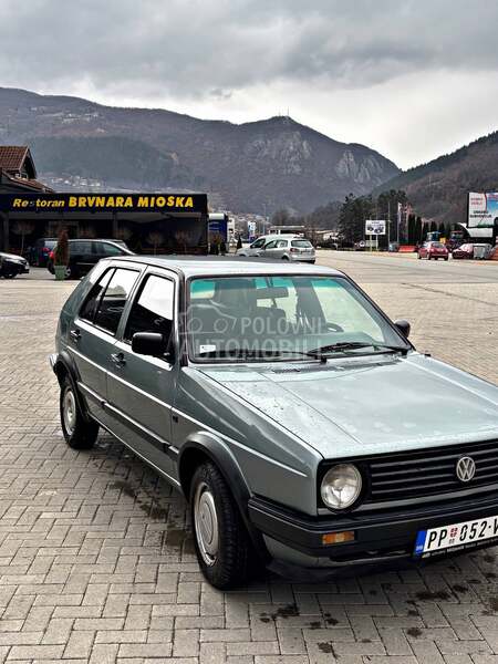 Volkswagen Golf 2 