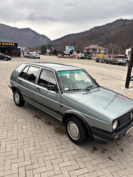 Volkswagen Golf 2 