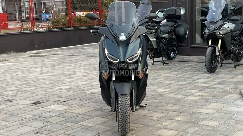 Yamaha XMAX 300 TECH MAX