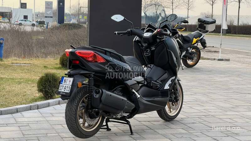 Yamaha XMAX 300 TECH MAX