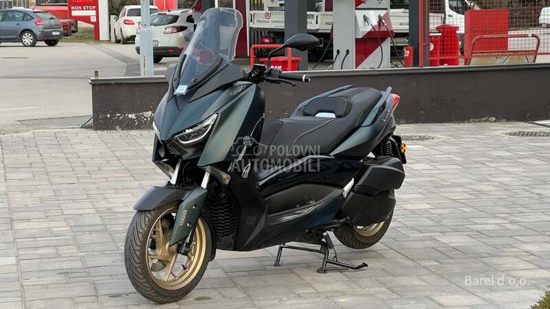 Yamaha XMAX 300 TECH MAX