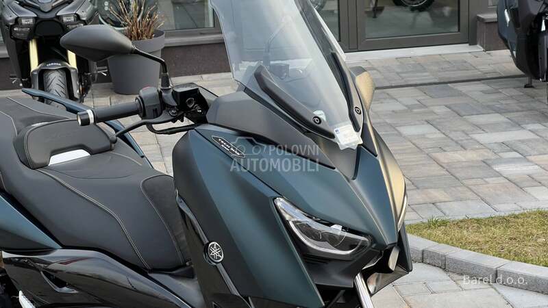 Yamaha XMAX 300 TECH MAX