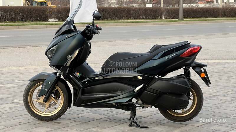 Yamaha XMAX 300 TECH MAX