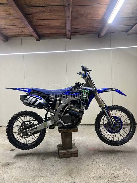 Yamaha yzf250
