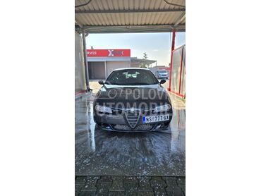 Alfa Romeo 156 