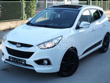 Hyundai ix35 2.0CRDI 4WD PREMIUM