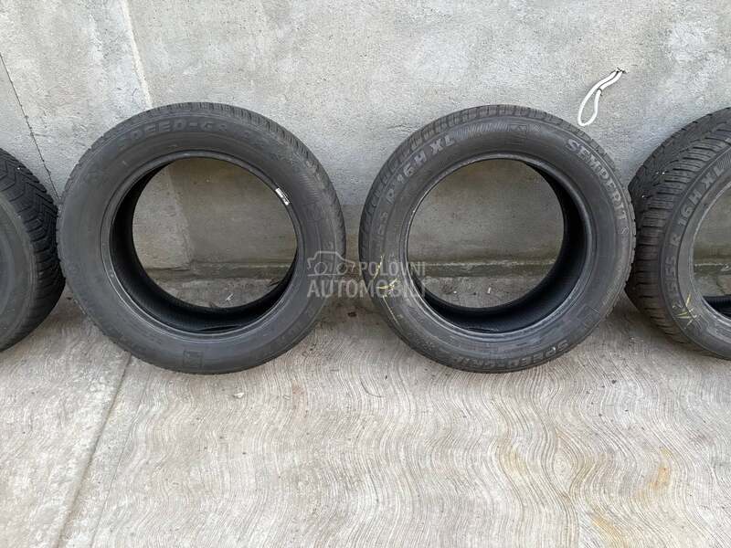 Semperit 215/55 R16 Zimska