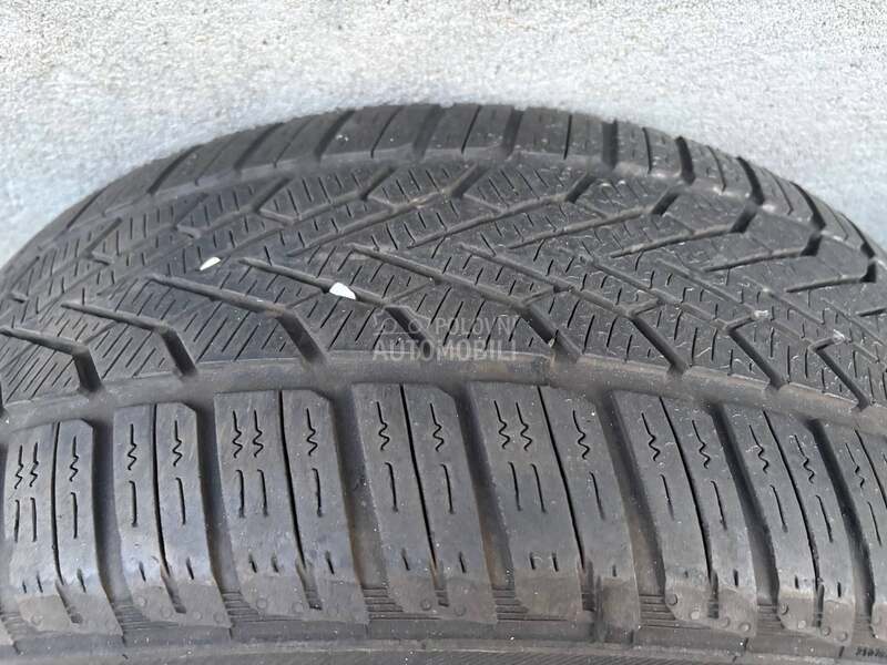 Semperit 215/55 R16 Zimska