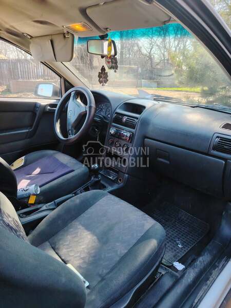 Opel Astra G 