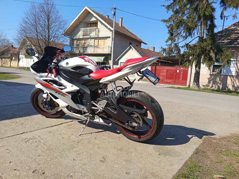 Yamaha YZF R6