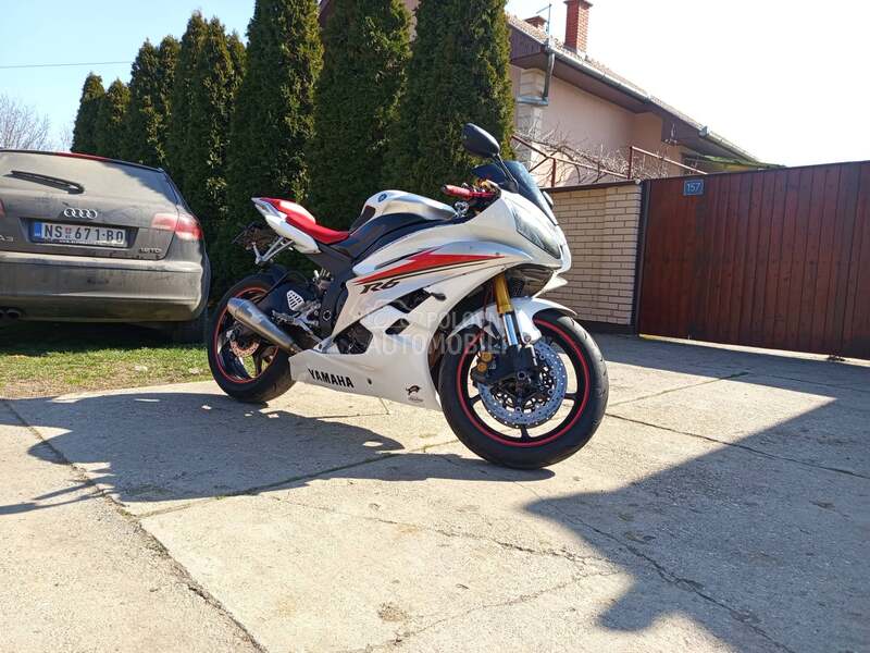 Yamaha YZF R6