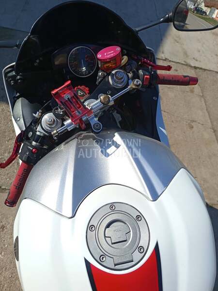 Yamaha YZF R6