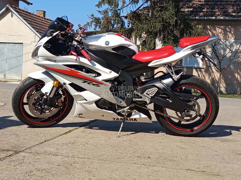 Yamaha YZF R6