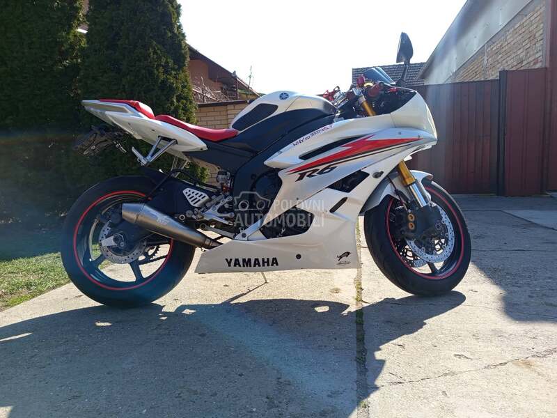 Yamaha YZF R6